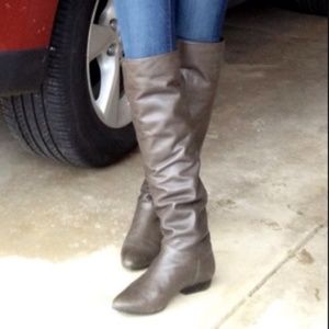 Pour la Victoire over the knee wedge boot